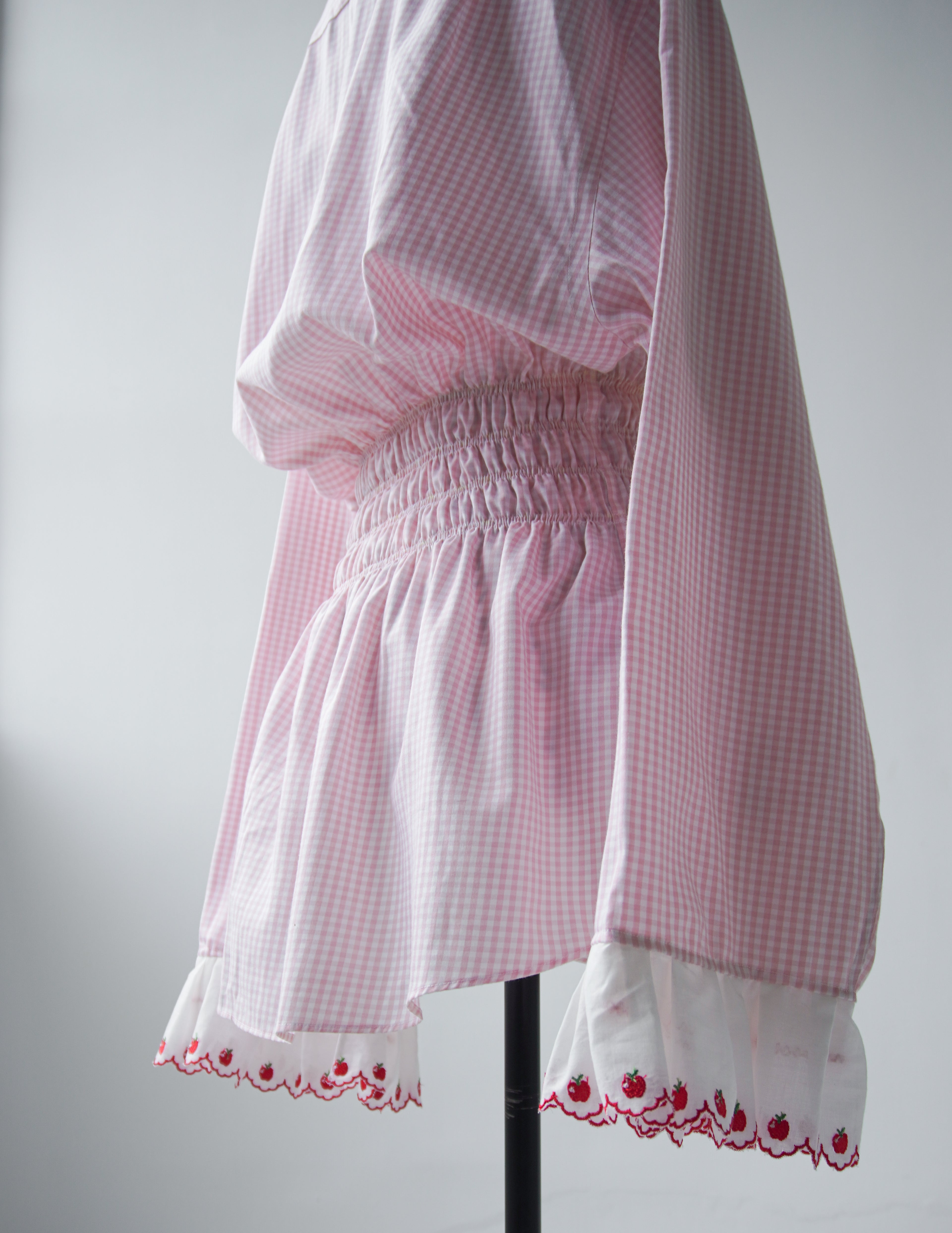 ruffle sleeves pink shirt