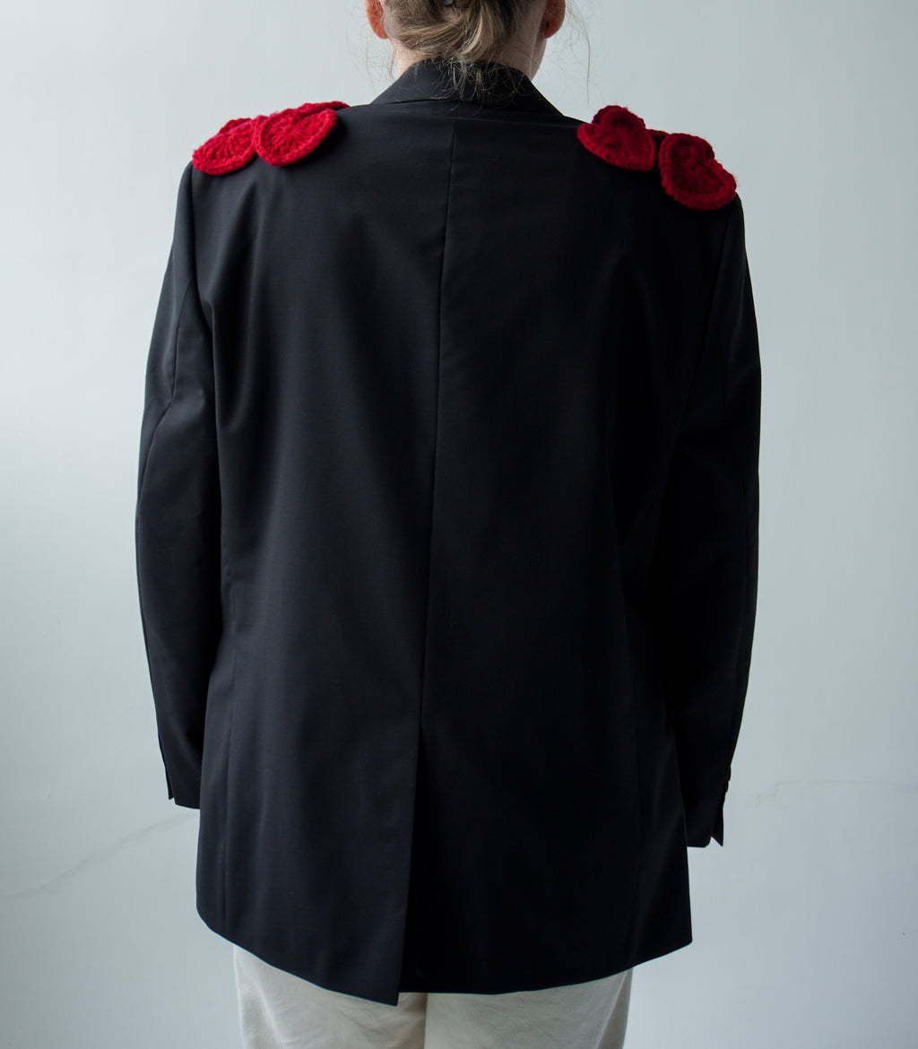 Red shoulder