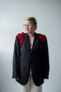 Red shoulder