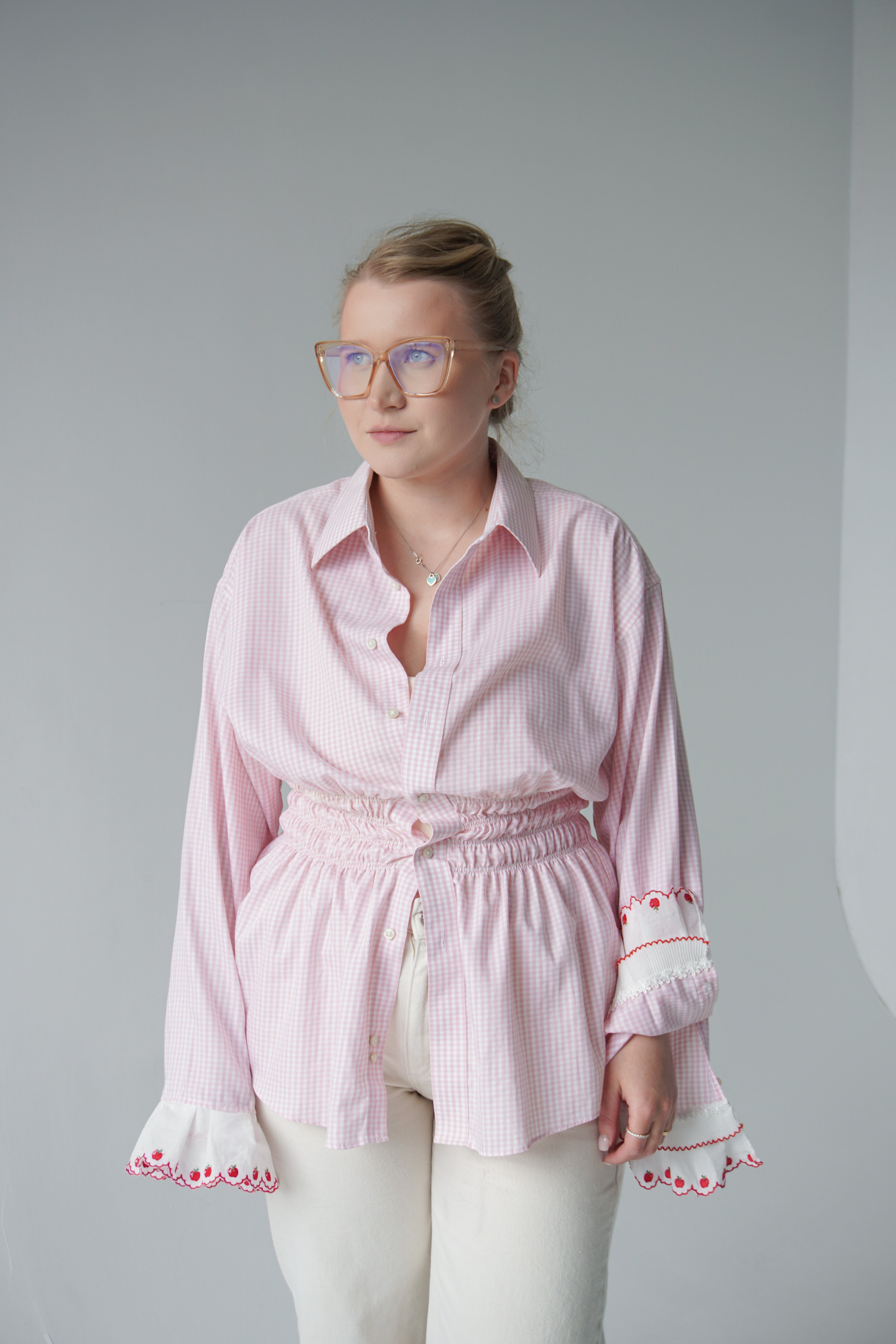 ruffle sleeves pink shirt