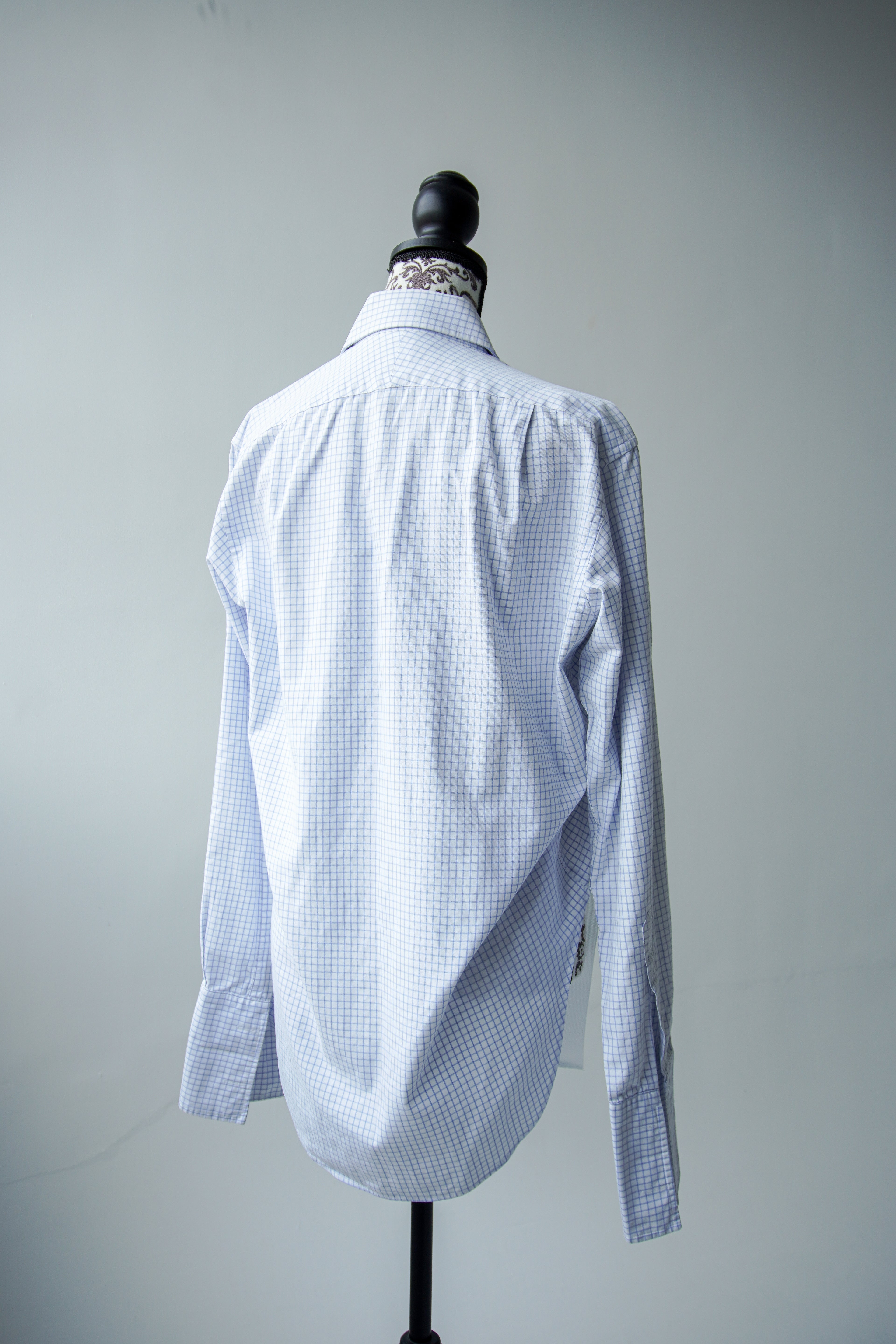 Blue shirt with asymmetrical drawstring