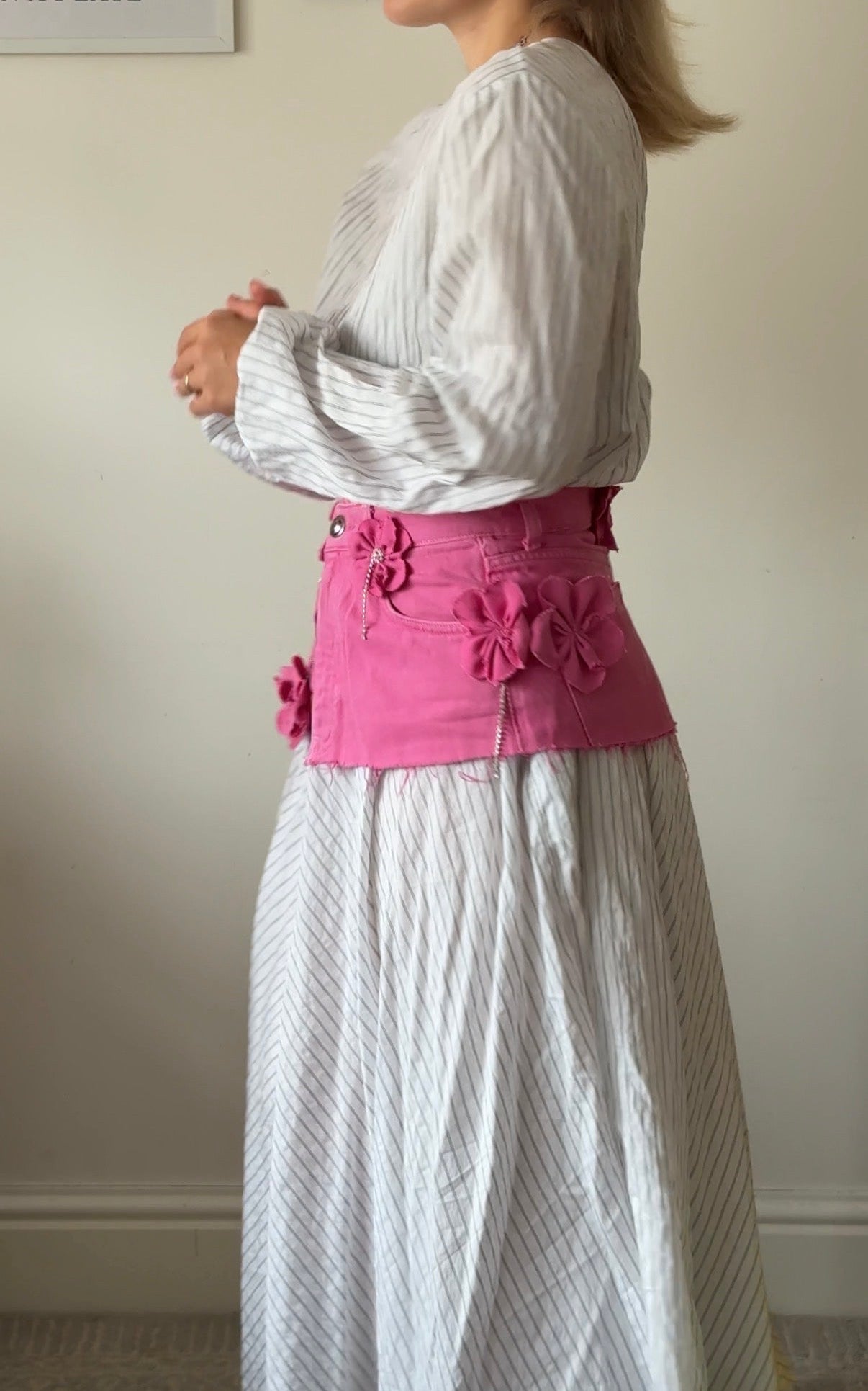 Not a skirt (pink)