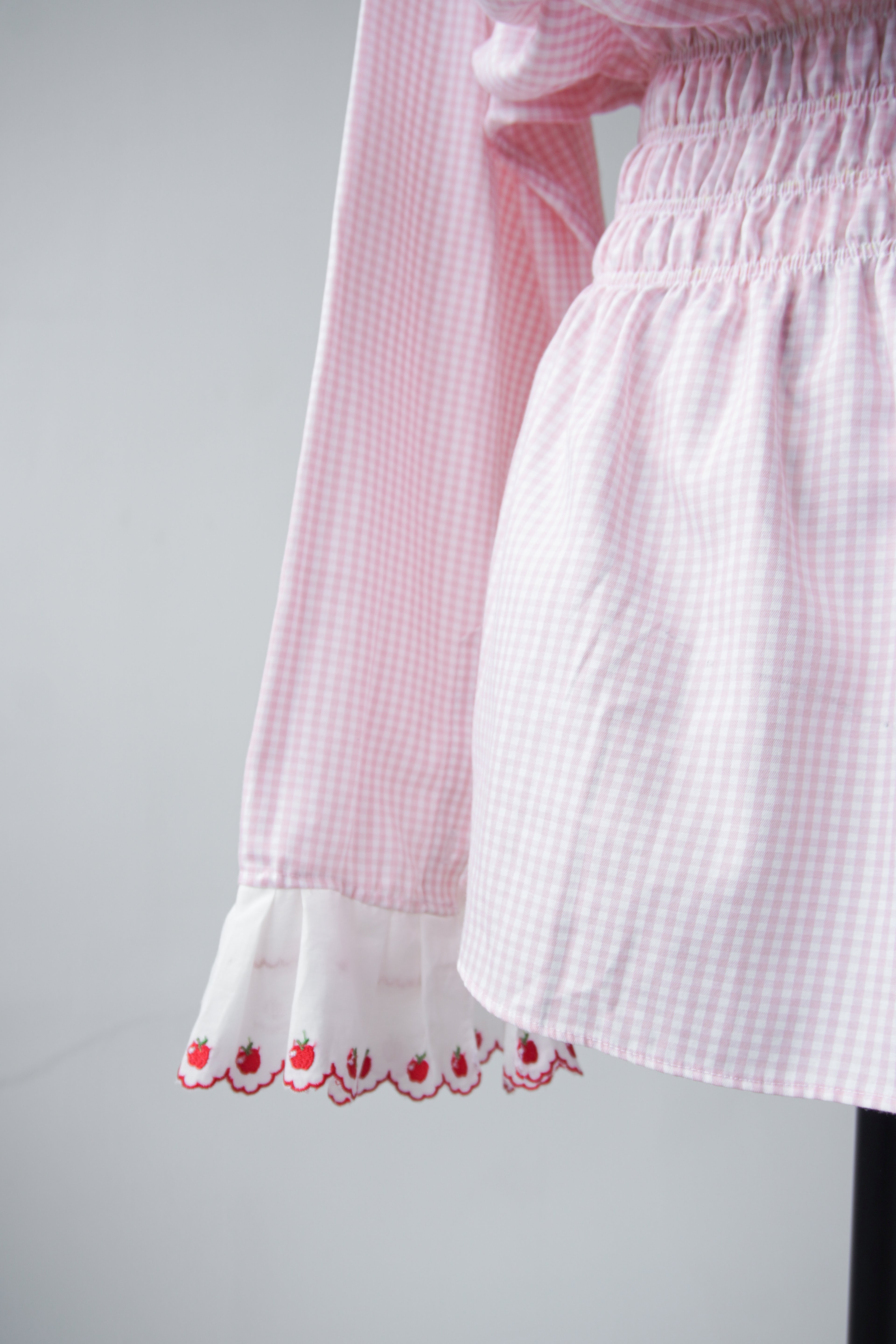 ruffle sleeves pink shirt