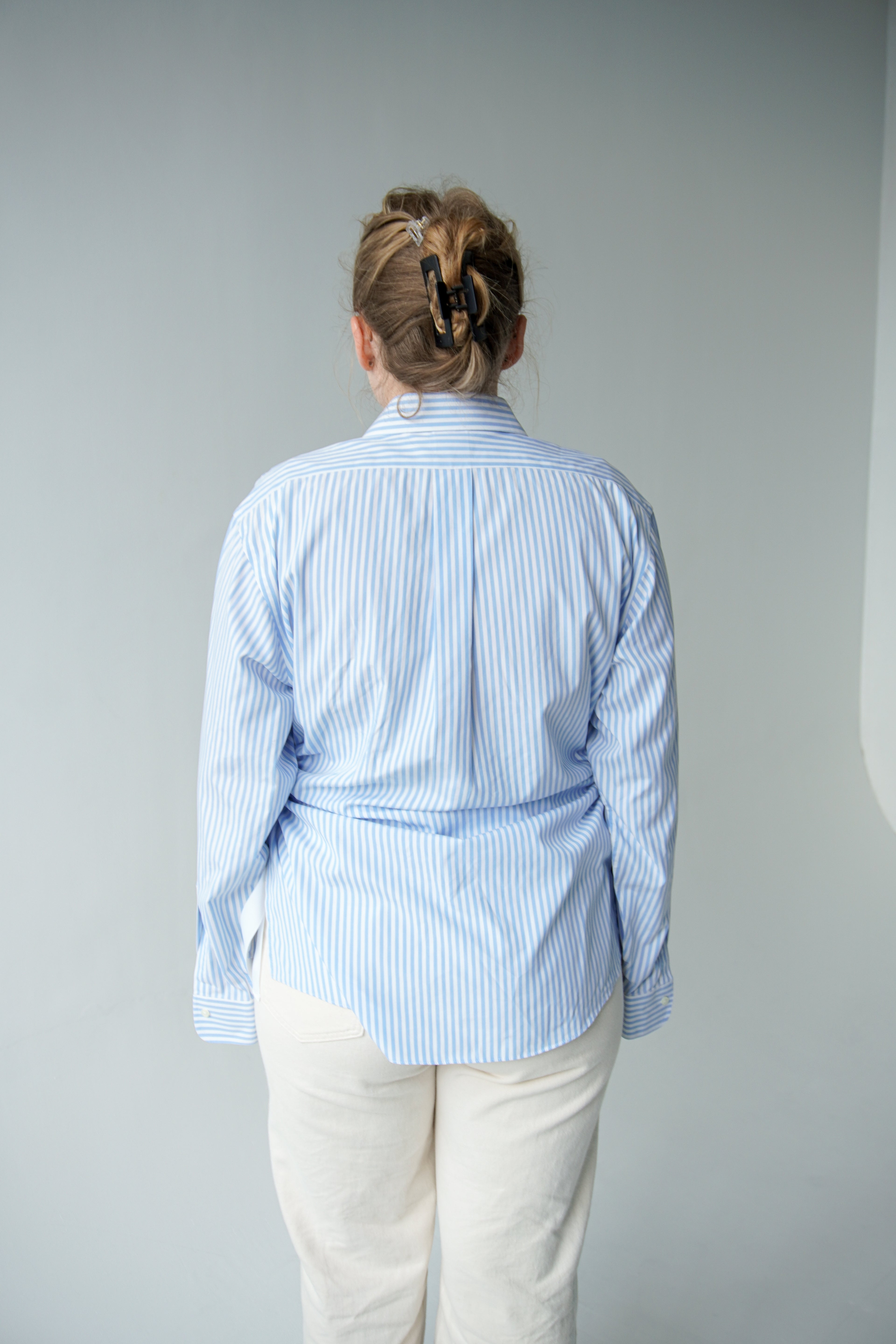 Cut out blue shirt